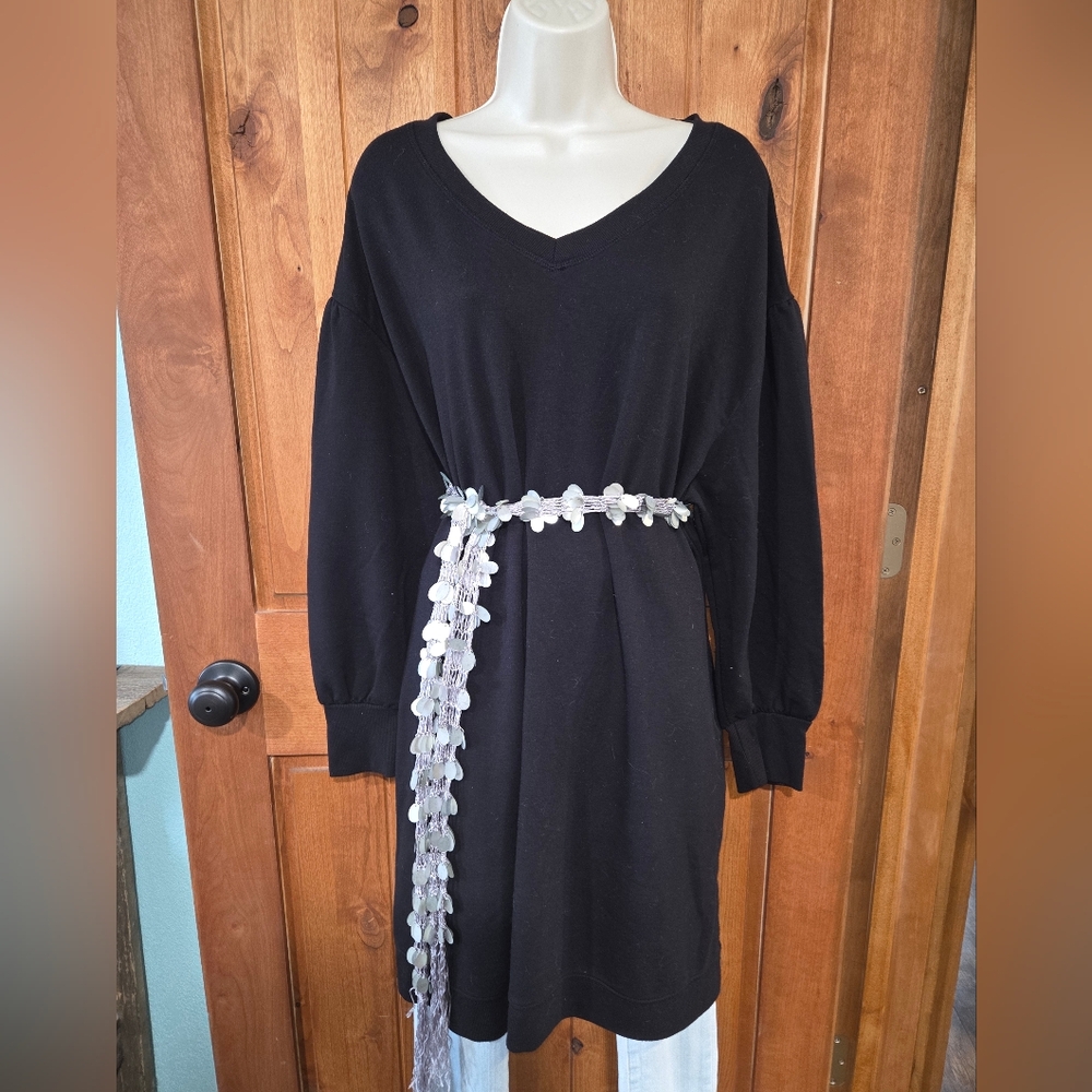 Terra & Sky Black Oversized Sweatshirt Tunic/dress